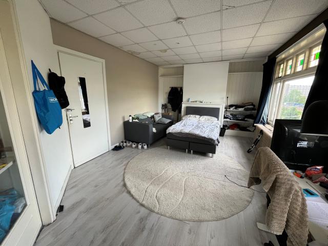 Fijne studentenkamer beschikbaar!