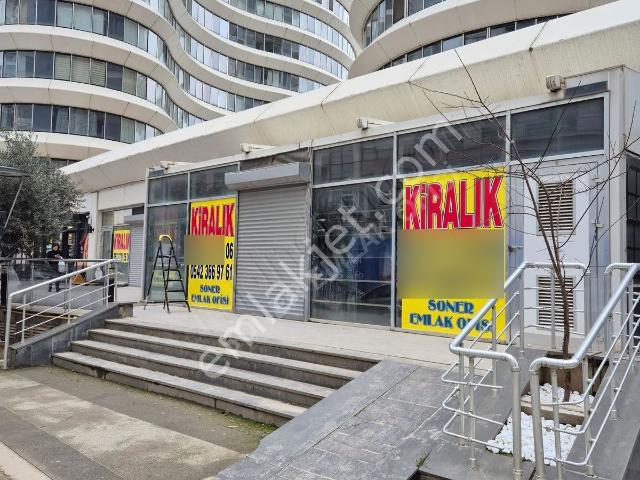 Fikirtepe Concord'ta Ana Caddede Geniş Cepheli Kiralık Dükkan