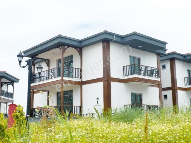 Filiz Dağhandan Dereköy Havuzlu Site 2+1 Karavan Hediyeli Daire
