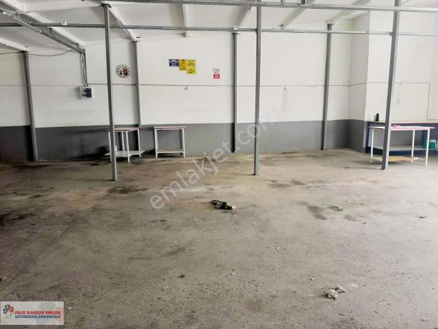 Filiz Emlaktan Bağcılar Merkez Mah.550m2 Asansörlü Kiralık Depo
