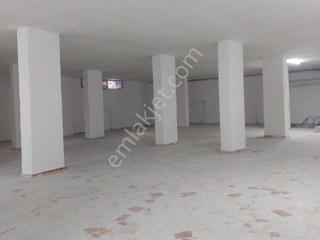 Firuzköy'de Kiralık Müstakil 1.200 M² Üretim İmalathane & Depo