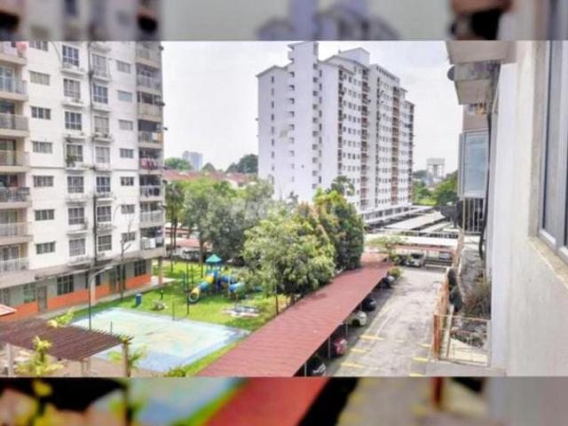 Fir sale Apartment Cahaya Permai Seri Kembangan Selangor