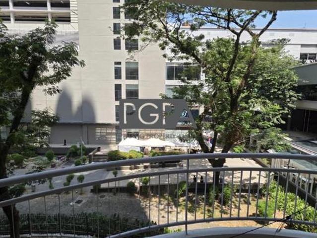 Fire Sale Gurney Park Condominium Low Floor on Gurney Drive