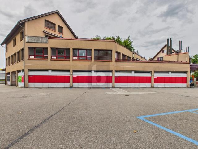 Firm/medical offices with 6 rooms on sale in Huttwil 140 m² | dreamo. Ch