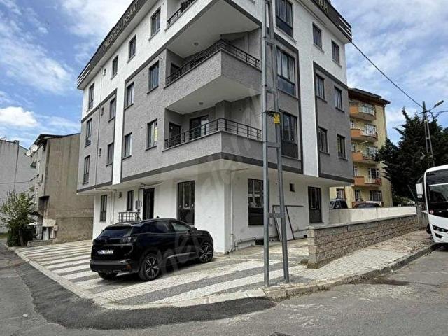! FIRSAT ! ADİL MAH. ANA CADDEYE YAKIN FERAH UYGUN DAİRE