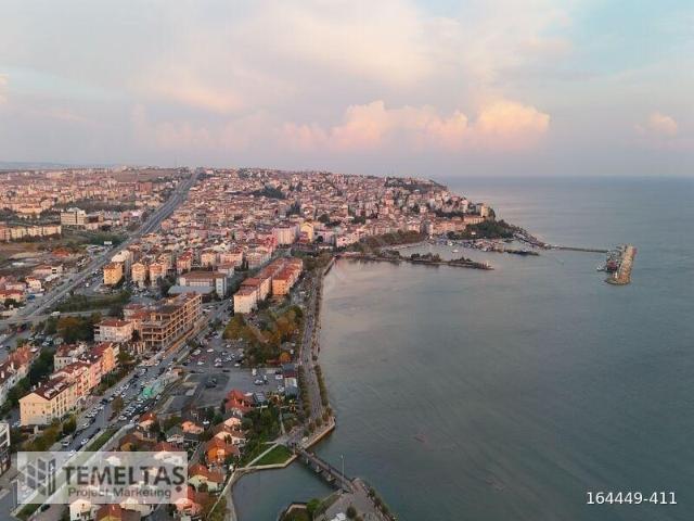 FIRSAT BÜYÜKÇEKMECE 4+1 TEK KATLI MÜSTAKİL BAHÇE SATILIK VİLLA