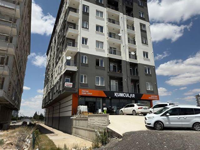 FIRSAT DAİRE EŞYALI BALKONLU ULTRA LÜKS DAİRE 2+0 DÜKKAN ÜSTÜ