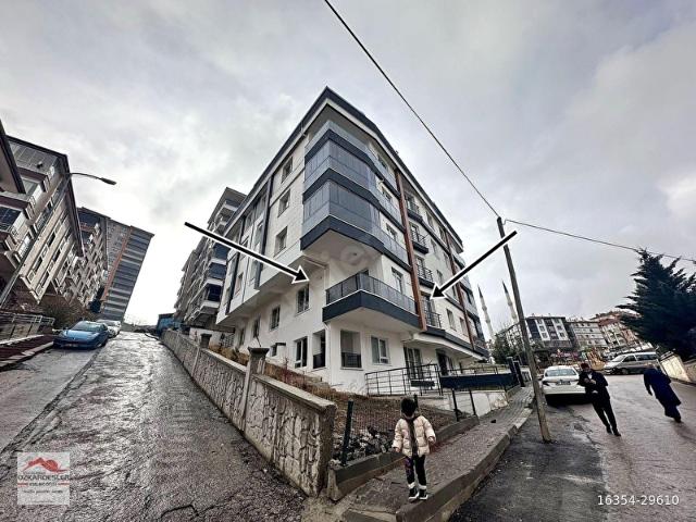 FIRSAT DAİRESİ 1.KATTA *4+1 ÇİFT BANYOLU* K.OTOPARKLI BALKONLU