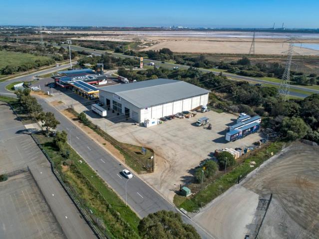 First Class Transport and Logistics Facility of 2,343sqm on 7,000sqm* Site