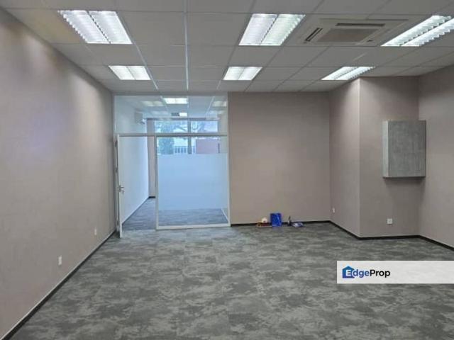 First Floor Office/Shoplot For Rent! Located at Pending, Facing Main Road