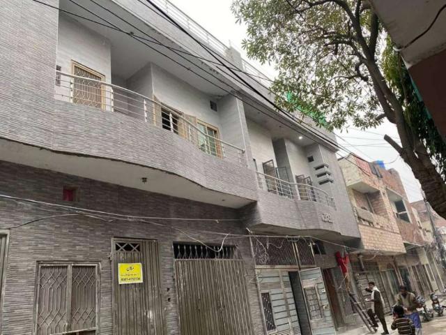 First Floor Portion for Rent 5 Marla house Lahore Green Town ID 50808