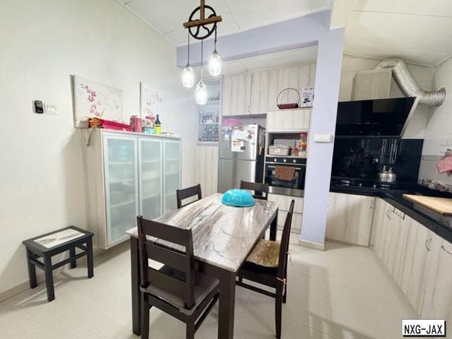 First House Full Loan Makyong Bandar Bukit Raja Klang 1 Sty House