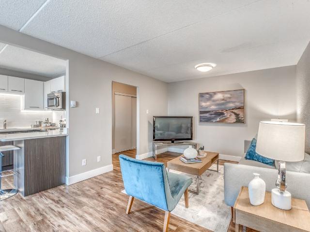 First on Tenth 2 Bedroom Apartment for Rent at 123 10 Ave Sw, Calgary, AB T2R 1K8 Beltline