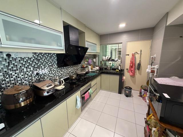 First residence condo kepong 1030sf fully reno 2 carpark