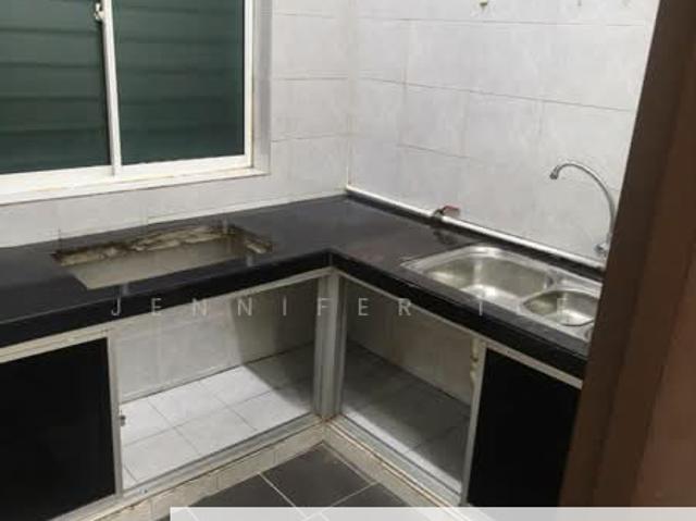 First Residence Residensi Unggul