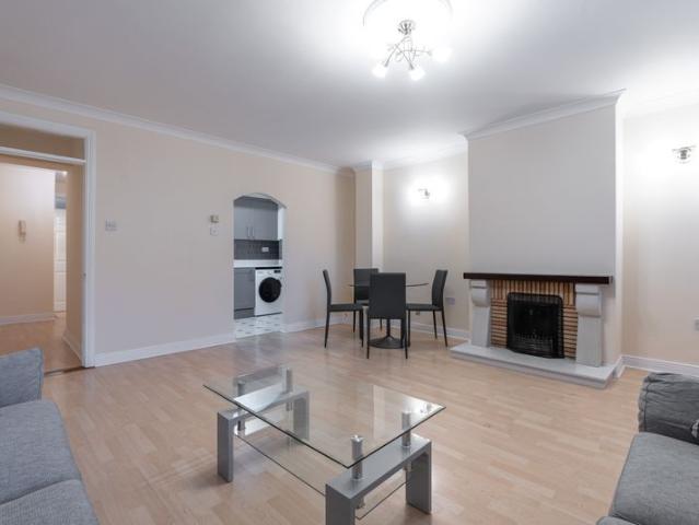 Fishermans Wharf, Thorncastle Street, Dublin 4, D04 YV30