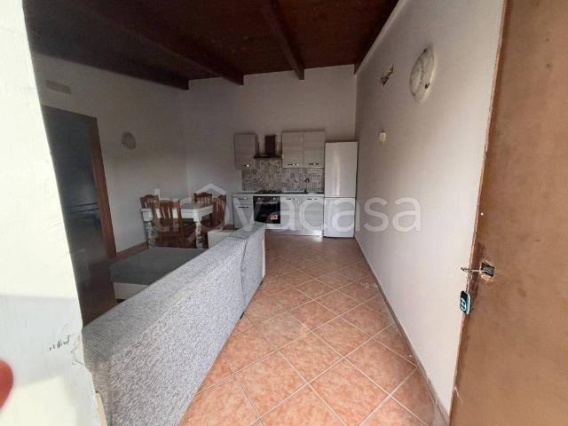 Fittasi monolocale a Giugliano in Campania via Ripuaria, Varcaturo