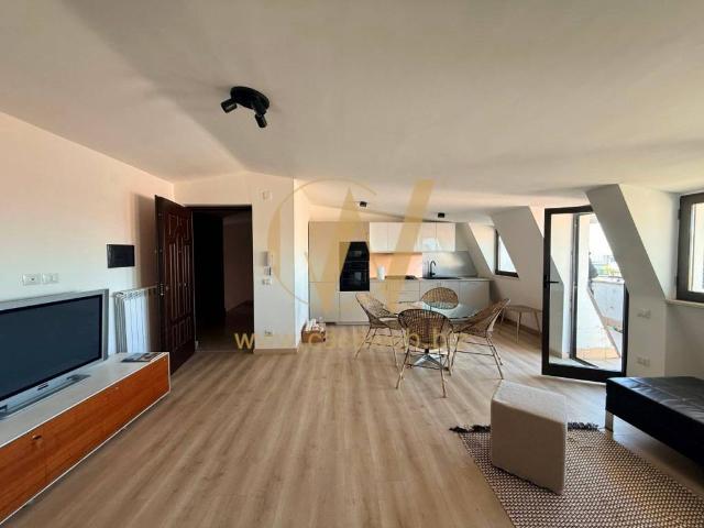 Fittasi attico a Casagiove via Regalone