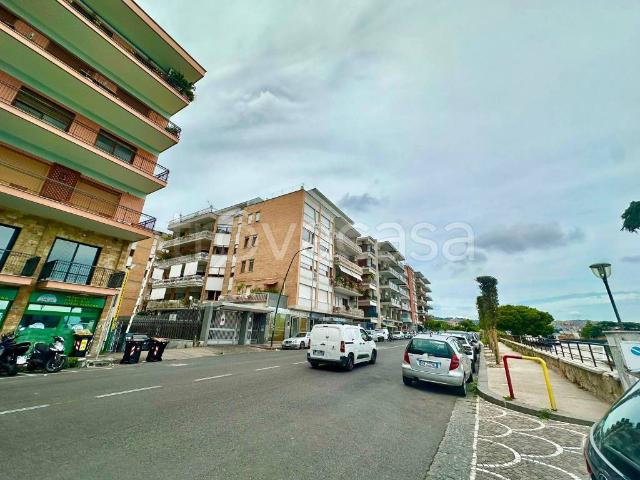 Fittasi appartamento a Napoli via Orazio, 110, Posillipo