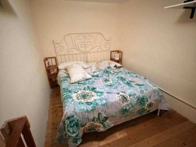 Fittasi appartamento a Napoli via San Liborio 25