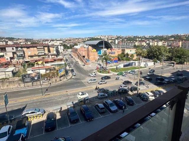 Fittasi appartamento a Napoli viale Maria Bakunin, Fuorigrotta
