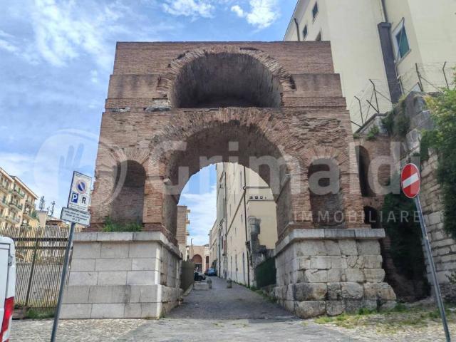Fittasi bilocale a Benevento via San Filippo