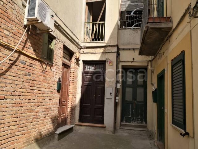 Fittasi bilocale a Benevento via Stanislao Bologna, 20