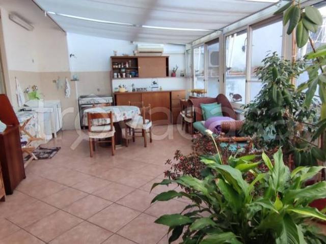 Fittasi casa indipendente a Dentecane, Pietradefusi