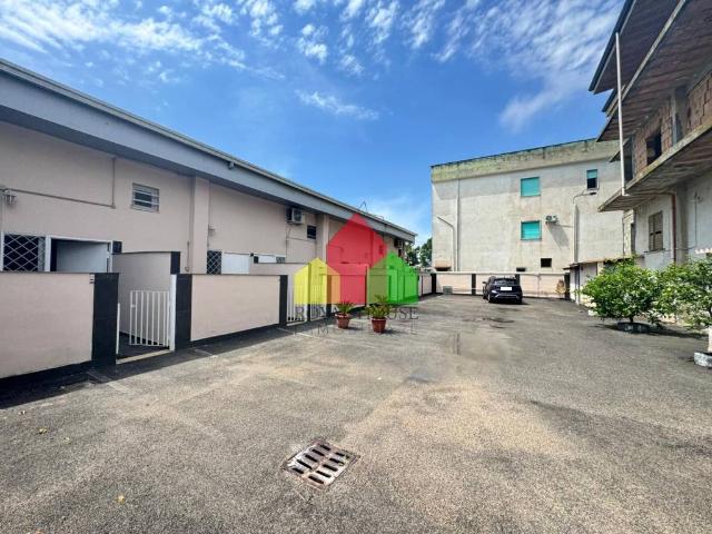 Fittasi loft a Giugliano in Campania via Domitiana, Varcaturo