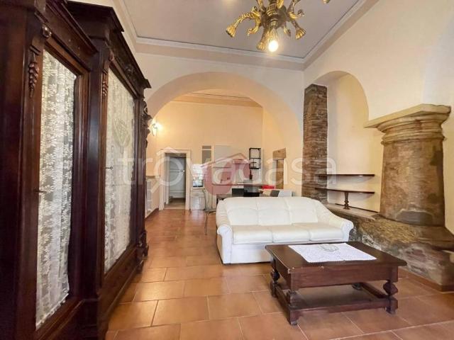 Fittasi quadrilocale a Benevento via 3 Settembre