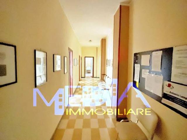 Fittasi trilocale ad Aversa