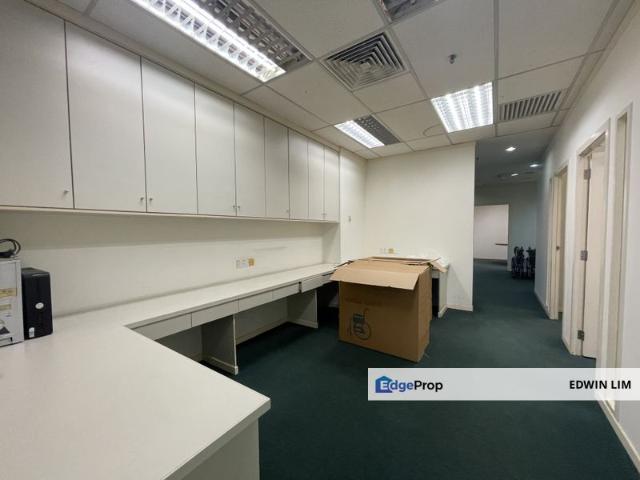 Fitted office unit near Jalan P Ramlee