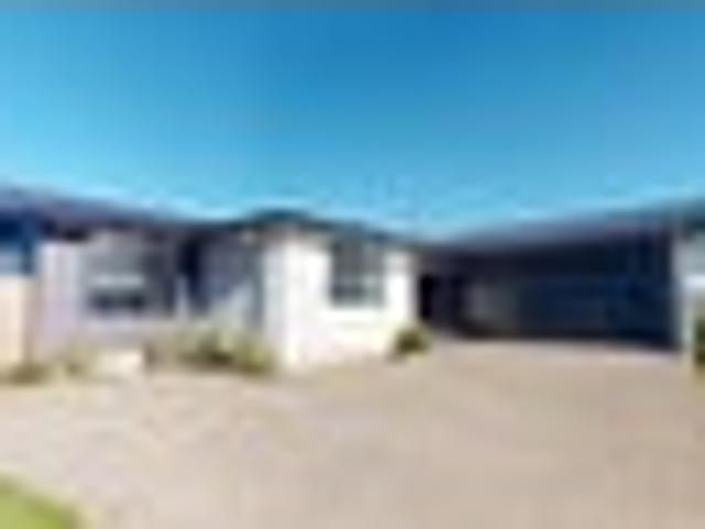 Fitzherbert, 4 bedrooms, $800 pw