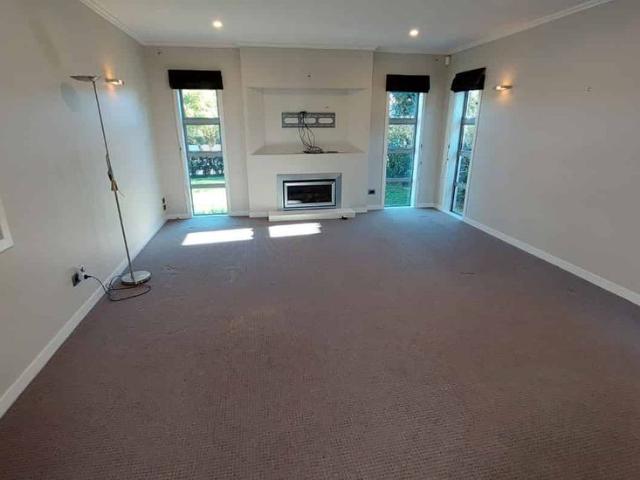 Five Bedroom Home in Huntington