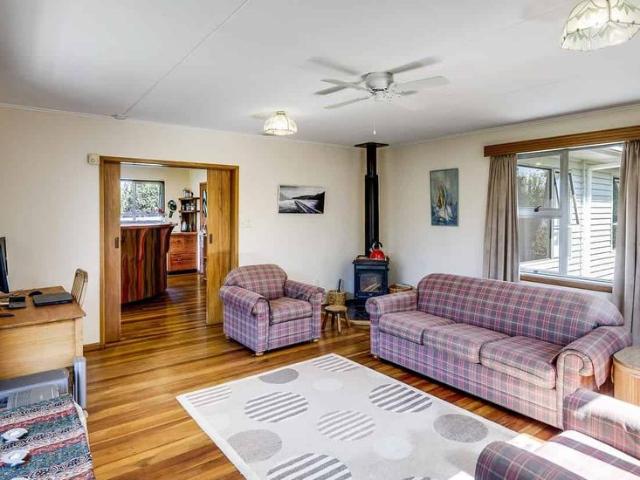 FIVE BEDROOM OASIS IN MAHORA
