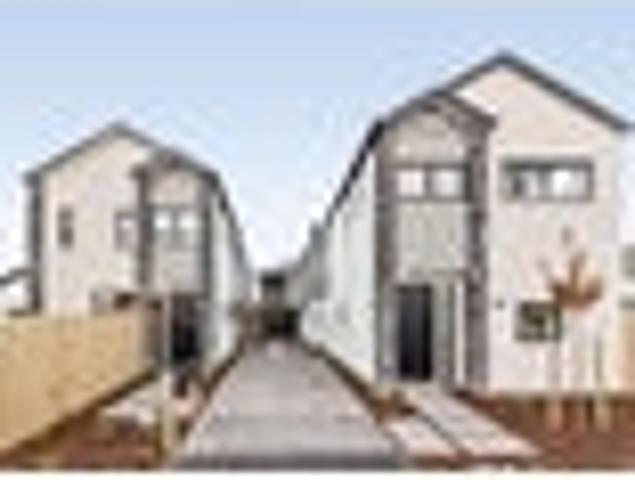 Five Completed Townhouses With Architectural Edge