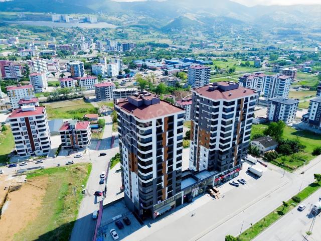 Fiyat Düştü!ilkadım Kışla'da Site İçi Geniş Ve Ferah Kiralık 4+1