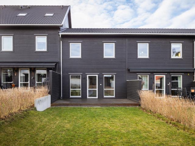 Fjölebrovägen 36