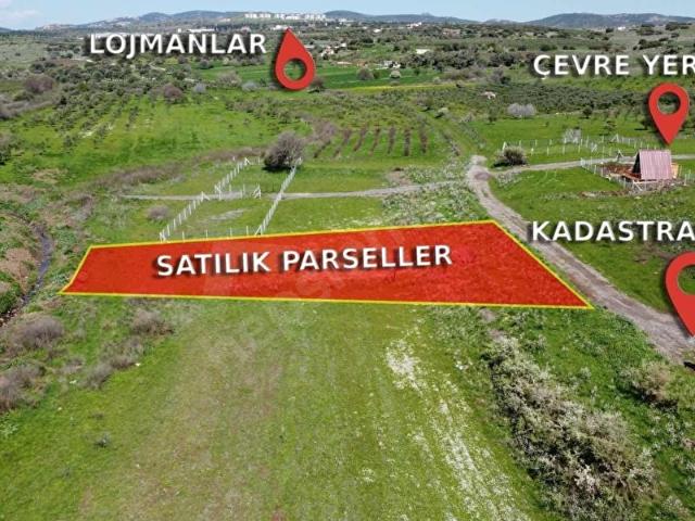 Foça merkeze 8 km mesafede satılık tarla