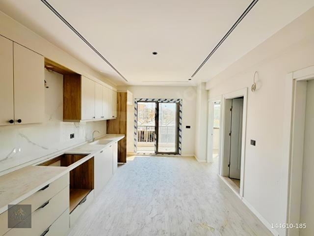 FOÇA BAĞARASI KAZIM DİRLİKTE 2+1 75 M2 SIFIR DAİRE