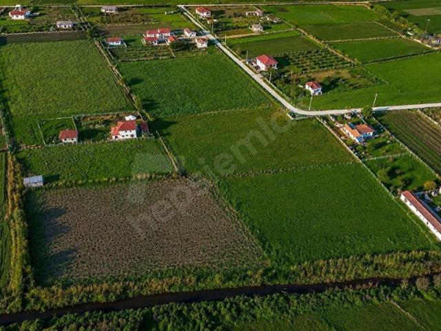 Foça Gerenköy içinde satılık 203 m