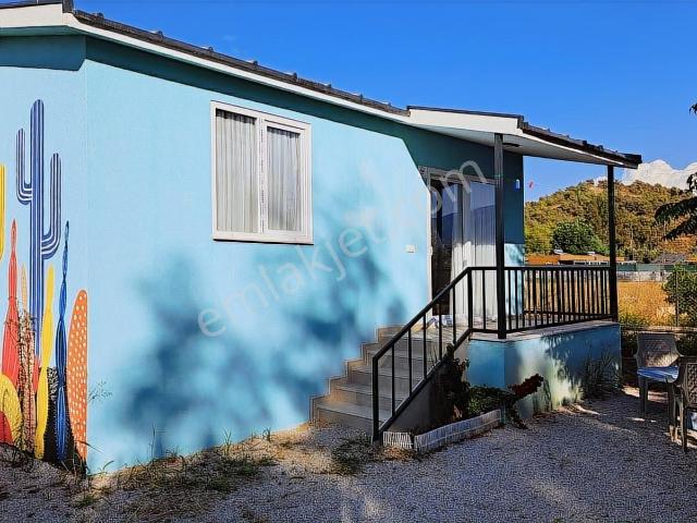 Foçada 1 Adet 1+1 Bungalov Eşyalı Kiralık Elektrik Su Ücretsiz