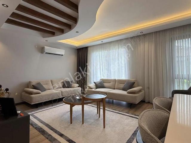 Foça'da Satılık 3+1 Özel Dubleks Daire 140m² Villa Takaslı!