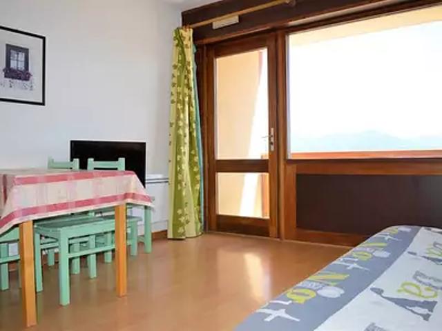 Font Romeu Odeillo Via 66120 Location appartement 1 pièce t1 cave parking