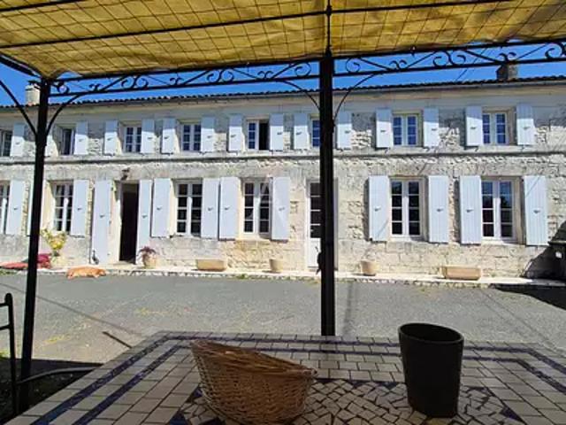 Fontcouverte 17100 Achat / Vente maison 5 pièces t5