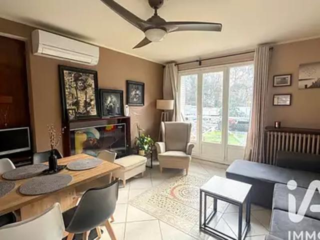 Fontaine 38600 Achat / Vente appartement 4 pièces t4 au dernier étage