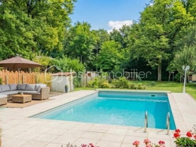 Fontaine le Port Vente Propriété/château 77