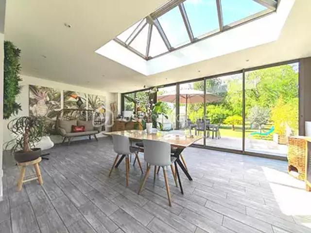 Fontainebleau 77300 Achat / Vente maison 8 pièces t8