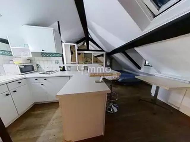 Fontainebleau 77300 Achat / Vente appartement 1 pièce t1 au dernier étage