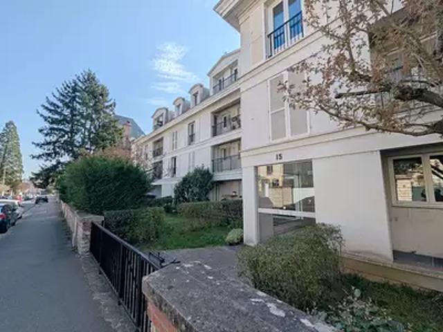 Fontainebleau 77300 Achat / Vente appartement 1 pièce t1 parking